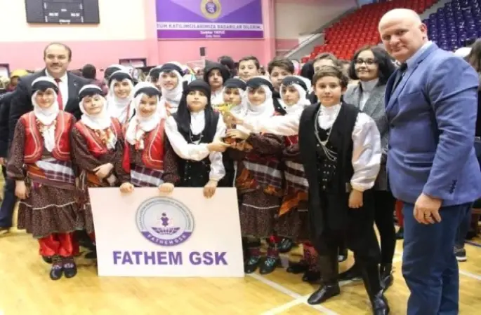 Fathem Kupaları Topladı