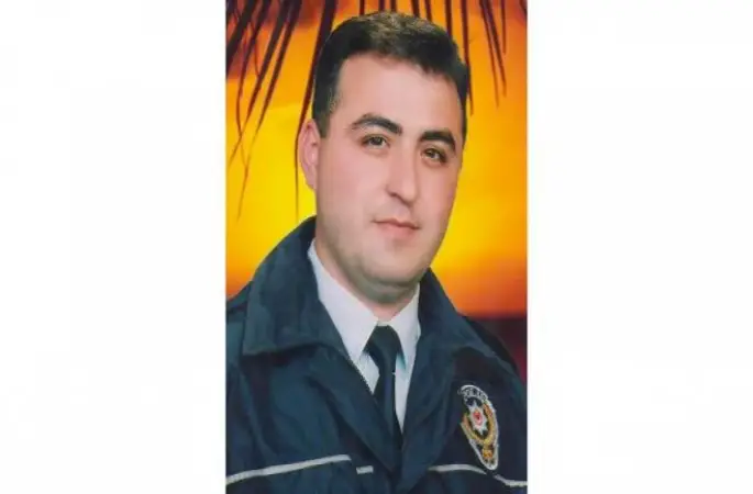 42 Yaşındaki Trafik Polisi Kalbine Yenik Düştü