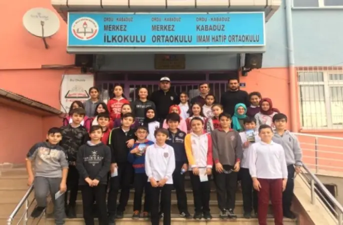 Öğrencilere Trafik Eğitimi Verildi