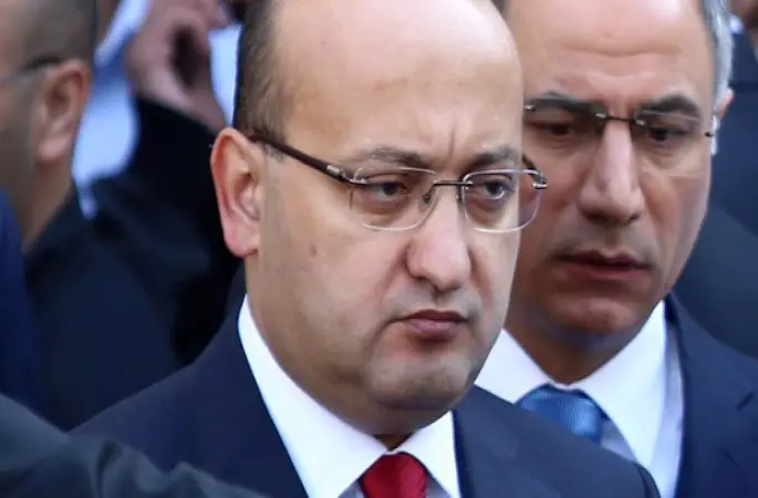 Yalçın Akdoğan: Türk askeri senin paralı askerin mi?