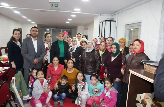 Gürgentepe Işıktepelilerden Kadınlar Günü Kahvaltı Programı