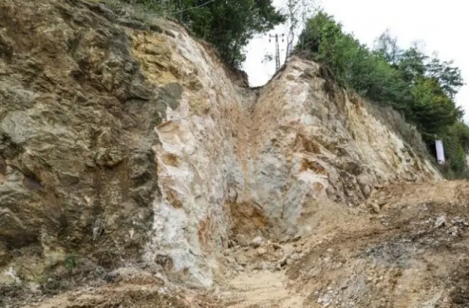 Sanayi sitesinde 3. ana yol çalışması