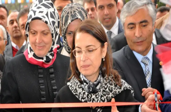 Ücretsiz seyahat için nüfus cüzdanı yeterli