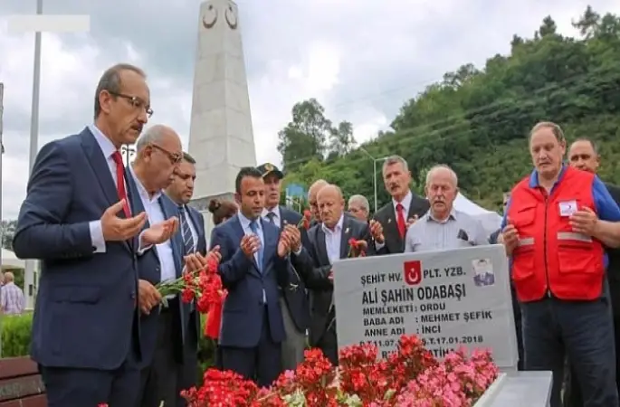 Şehitler, Dualarla Yad Edildi