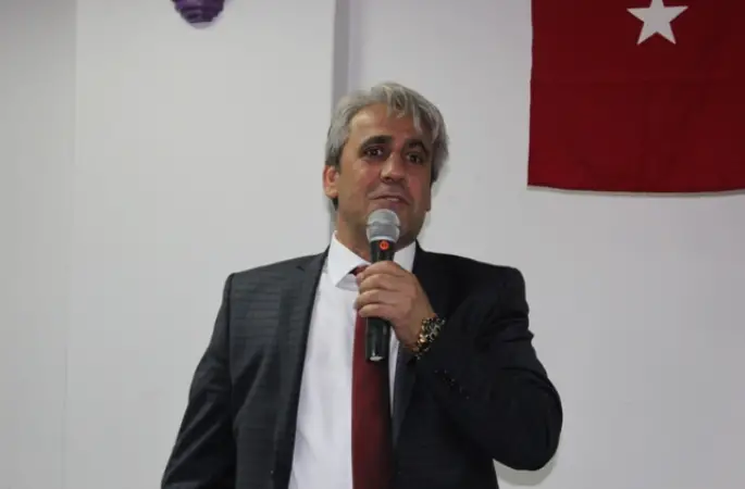 Kayabaşı Köyü derneğinde yeni başkan Yüksel EVSEN oldu.