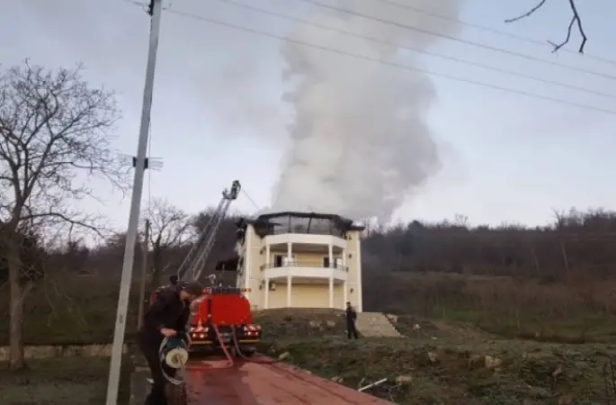 Fatsa'da Ev Yangını Korkuttu