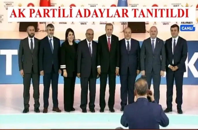 AK PARTİ'DE ADAYLAR İÇİN TANITIM TÖRENİ DÜZENLENDİ