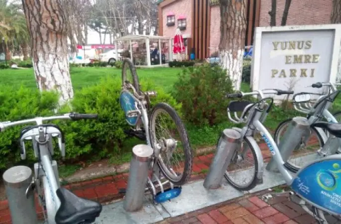 Ordu'da Akıllı Bisikletler ve Engelli Şarj İstasyonlarına Zarar Verildi
