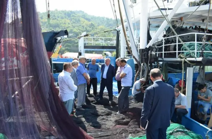 Yediyıldız balıkçıları dinledi.