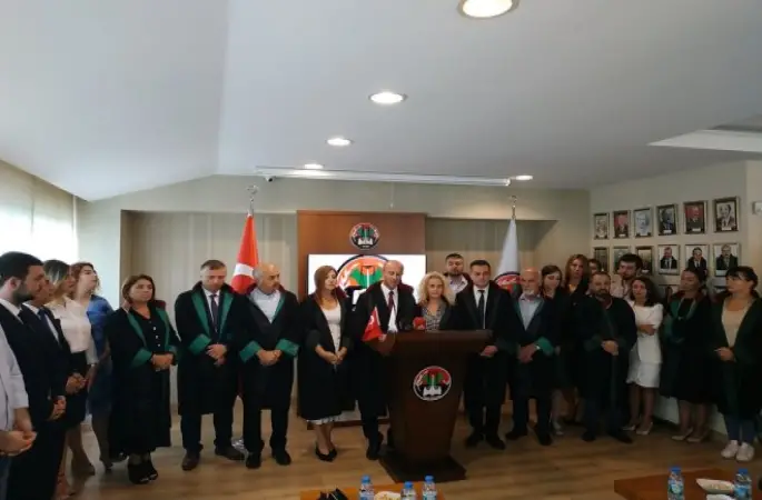 Yargı Reformunu Destekliyoruz