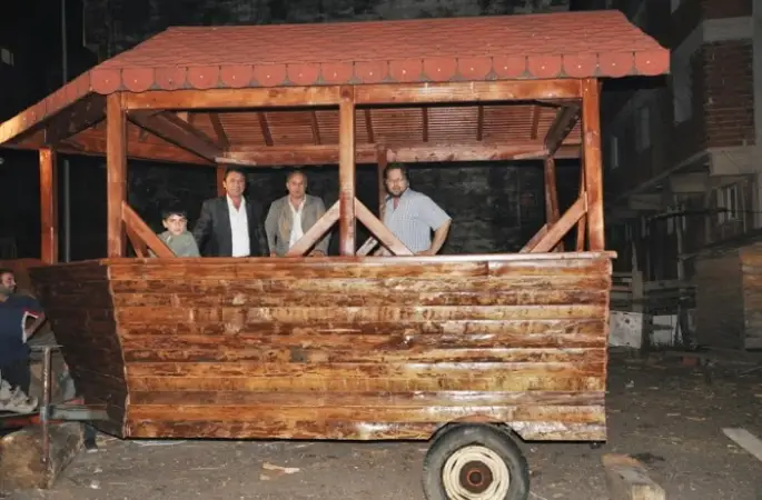 Karadeniz Usulü Tekerlekli Kamelya