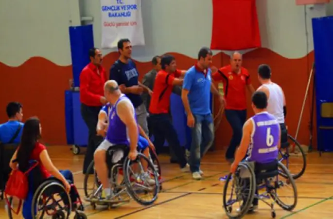 Başkentte Spor Rezilliği