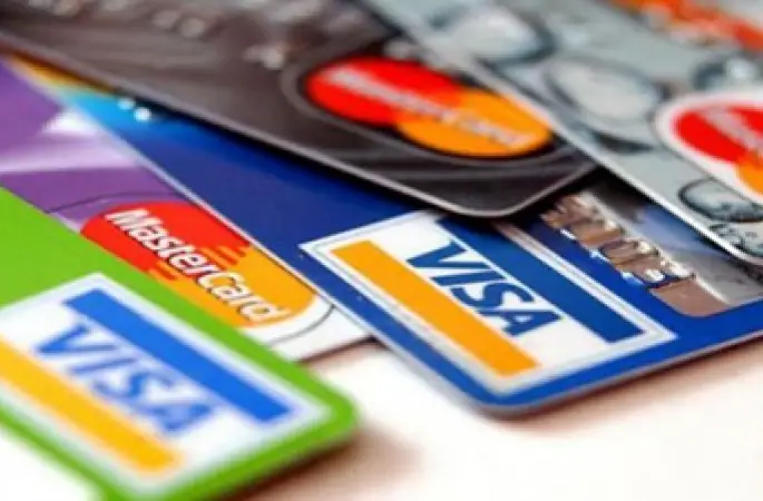 Kredi kartlarında flaş düzenleme