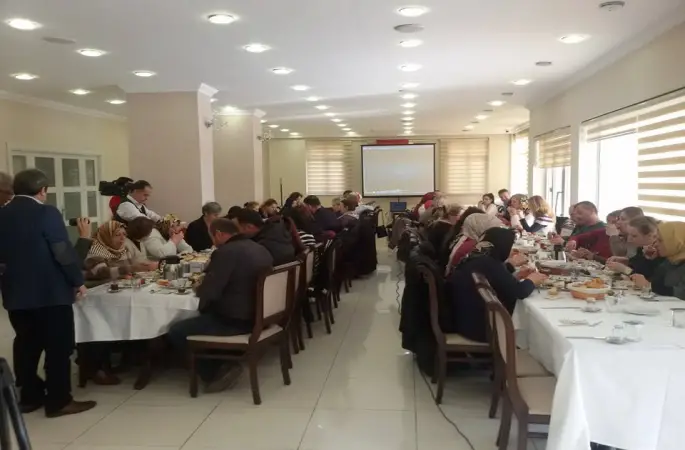 Zeytinburnu ORDULULAR kadınlara yönelik Kanser ve Cilt Bakım üzerine programı