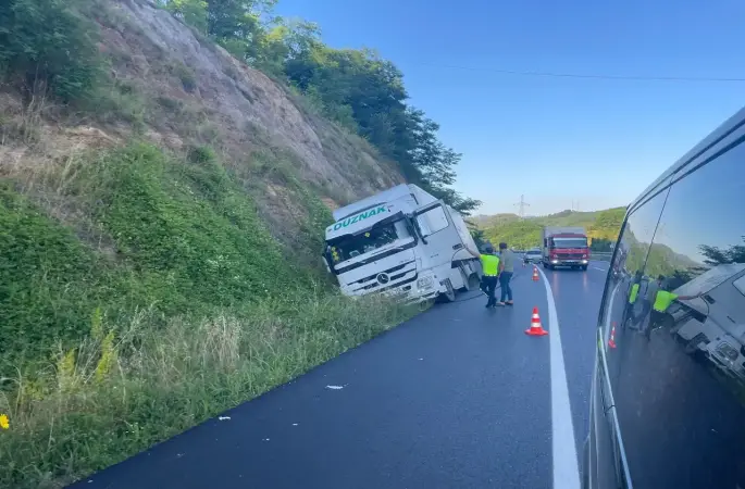 Altınordu-Fatsa Karayolunda Korkutan Kaza