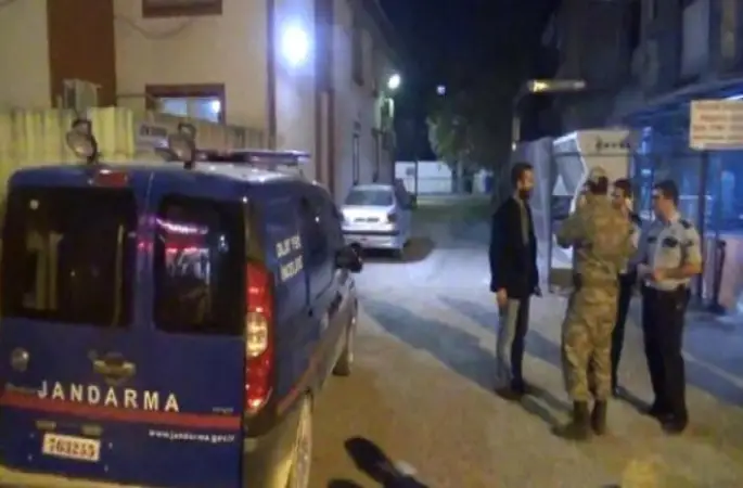 Arazi Kavgasında Silahlar Konuştu, Baba ile Oğlu Can Verdi