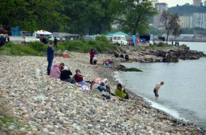 Asırlardır süren gelenek! Yedi dalgadan geçtiler