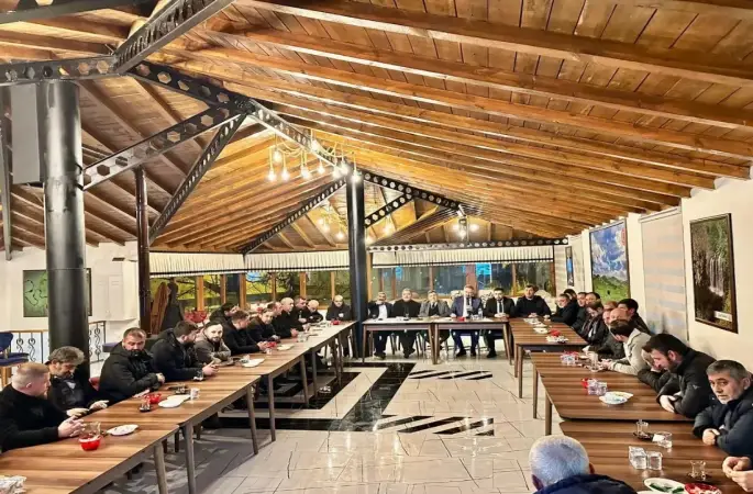 Aybastı Belediye Başkanı İzzet Gündoğar’dan Taksicilerle İstişare Toplantısı