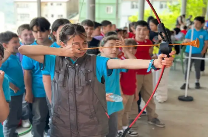 Aybastı’da Spor, Oyun ve Eğlencenin Merkezi Şenlik Alanı Oldu