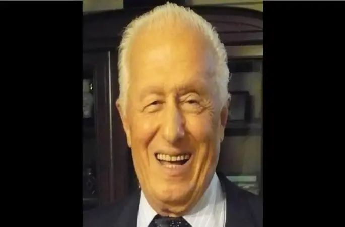 AYHAN ÖGE'Yİ KAYBETTİK