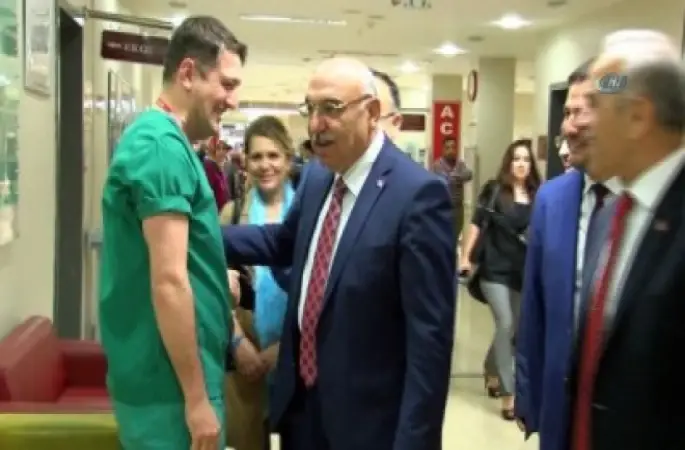 AK Parti Ordu Milletvekili Adayı Opr. Dr. Şenel Yediyıldız, hastaneleri ziyaret etti