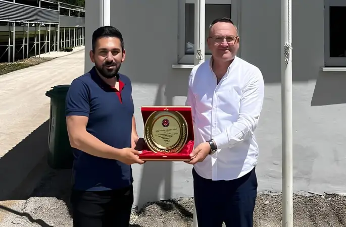 Başhekime Anlamlı Teşekkür