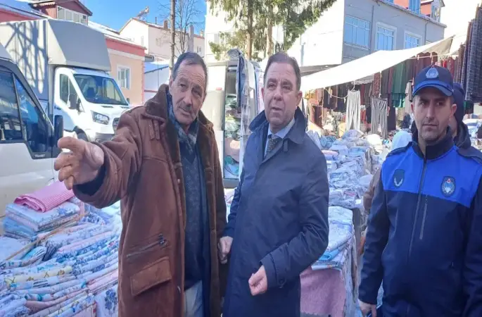 Başkan Coşkun’dan Esnaf ve Pazaryeri Ziyareti