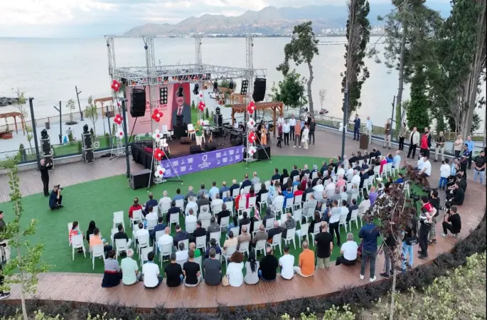 Belde Evler Yıkıldı Çamlı Köşk Açıldı Darısı Durugöl'ün Başına