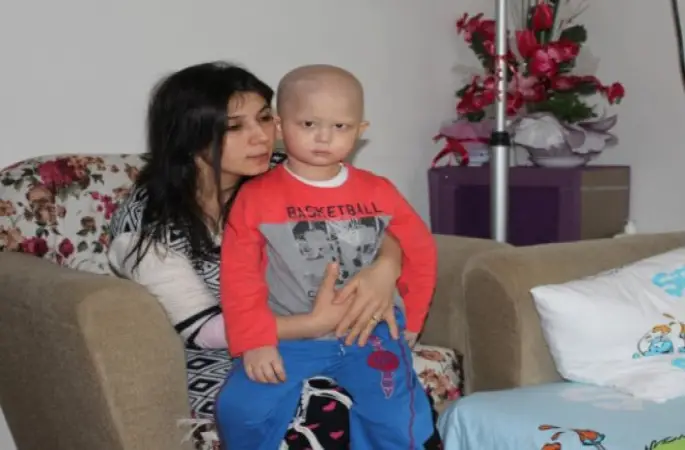 Beyninde Tümör Bulunan Minik Arda Yardım Bekliyor