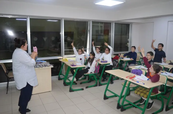 Bilgi Evlerinde Eğitim Yeniden Başlıyor