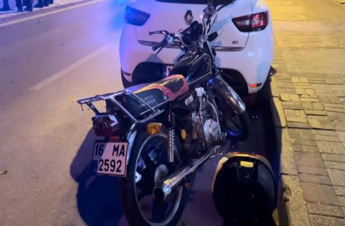 Bursa'da motosiklet yayaya çarptı: 1 ölü, 2 yaralı
