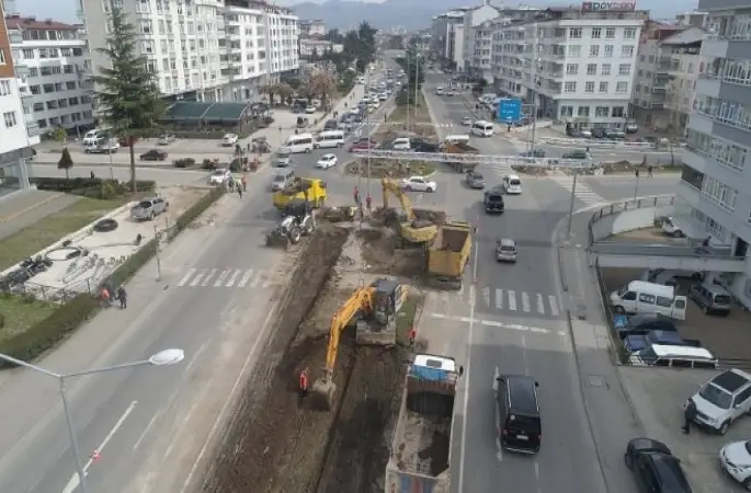 Büyükşehir Sivas Kavşağı'nın Trafik Yükünü Rahatlatıyor