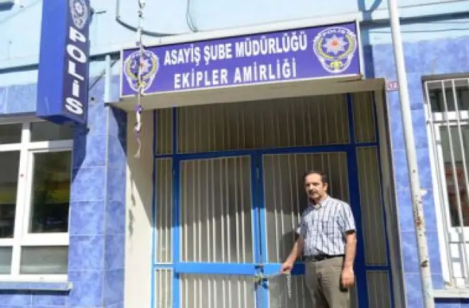 Emniyet Binasına Kilit Vuruldu