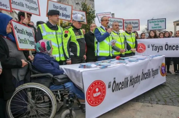 Öncelik Hayatın, Öncelik Yayanın" Kampanyası