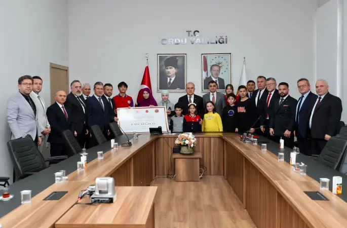 ÇEDES Projesi Kapsamında Gazze İçin Yardım Toplandı