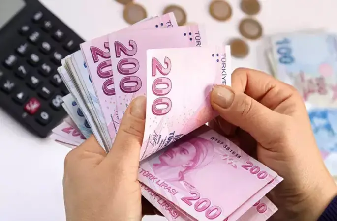 CHP, Meclis'e '' Asgari Ücrete Her Üç Ayda Bir Zam'' Teklifi Sundu