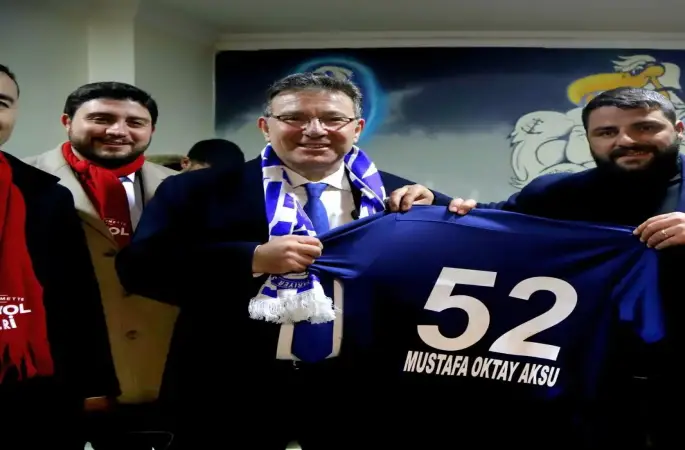 CHP  Sarıyer Belediye Başkan Adayı Mustafa Oktay Aksu,Sarıyersporu ziyarette bulundu!