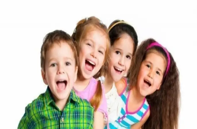 Çocuklar Hayallerindeki Oyuncakları Üretiyor