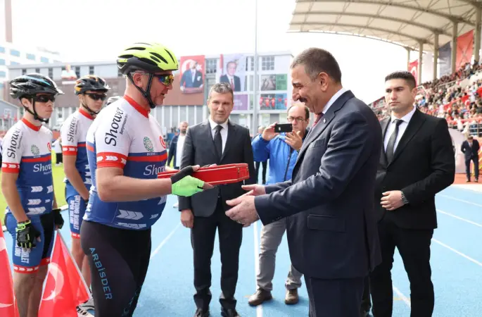 Cumhuriyet Coşkusuyla Pedallar Zonguldak’ta Döndü