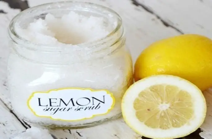 Sivilce Karşıtı Limon Maskesi