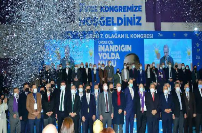 Ak Parti yönetiminde büyük değişiklik,