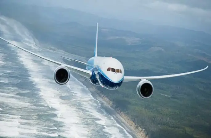 Denizdeki Havalimanı 2 Milyon Yolcuya Ulaştı