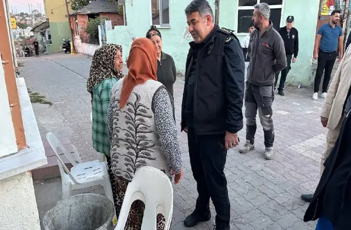 Edirne Emniyet Müdürü Karaburun, Huzur Toplantısı'nda vatandaşlarla buluştu
