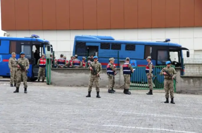Eski 2. Ordu Kurmay Başkanı Duruşma Öncesi Fenalaştı