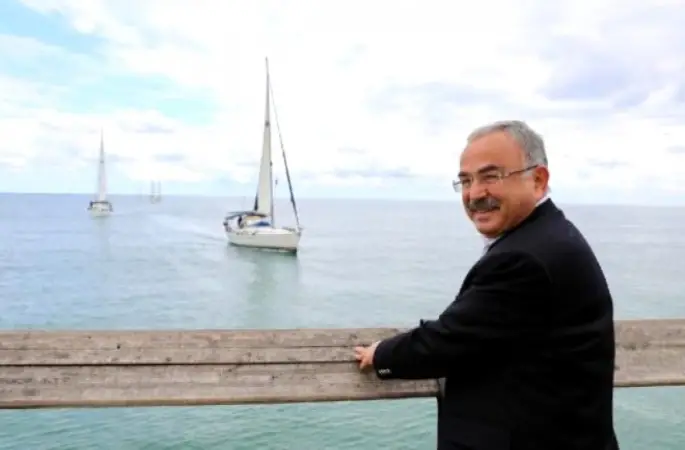 12 YAT ORDU'YU SELAMLADI