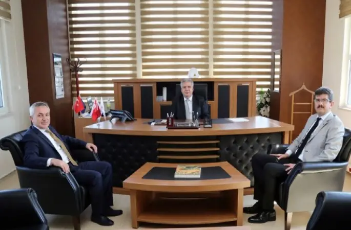 Boşalan Koltuğa Yeni Yardımcı