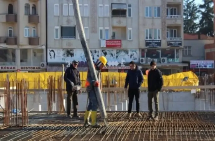 Fatsa Belediye Binası İnşaatı Devam Ediyor