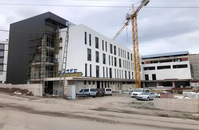 Gölköy Devlet Hastanesi İnşaatında İncelemelerde Bulundu