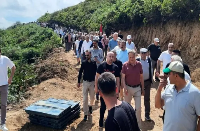 Halk, Maden Arama Sondajına Karşı Çıkıyor: Ordu'da 400 Kişi Çalışmaları Durdurdu