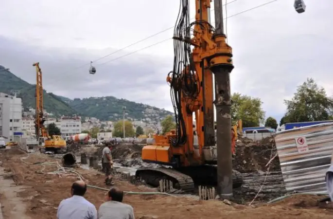 Fore kazıkları çakıldı